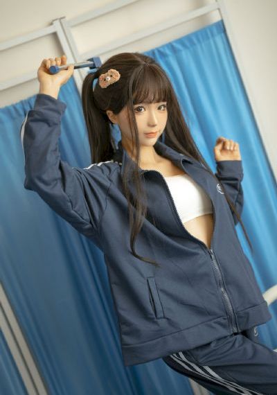 周深是男还是女歌手